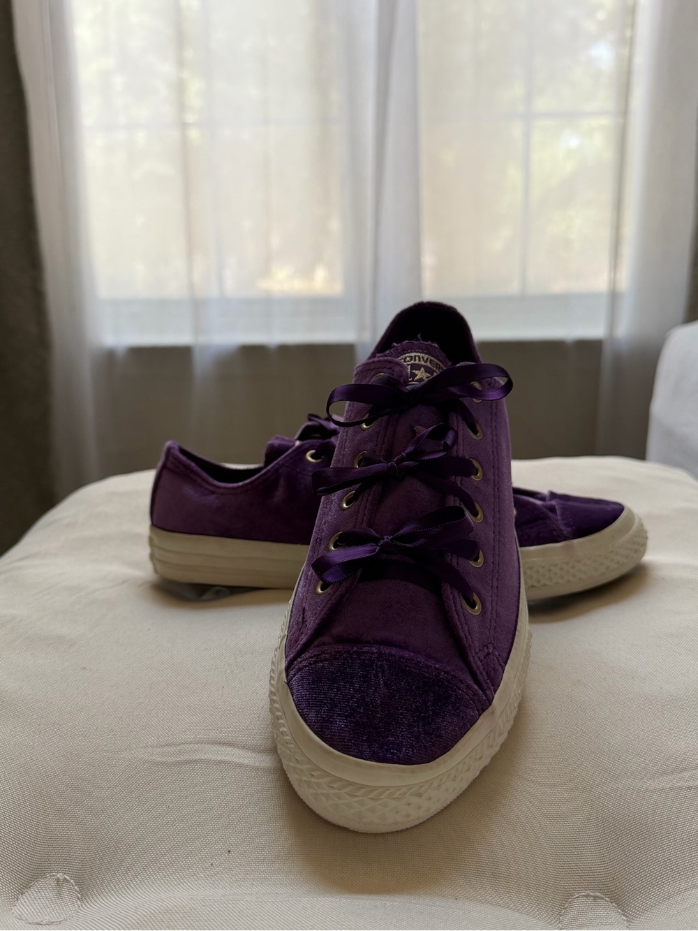 Converse Chuck Taylor All Star Purple Velvet Sneakers Big Kids 5 / Women’s 7–8